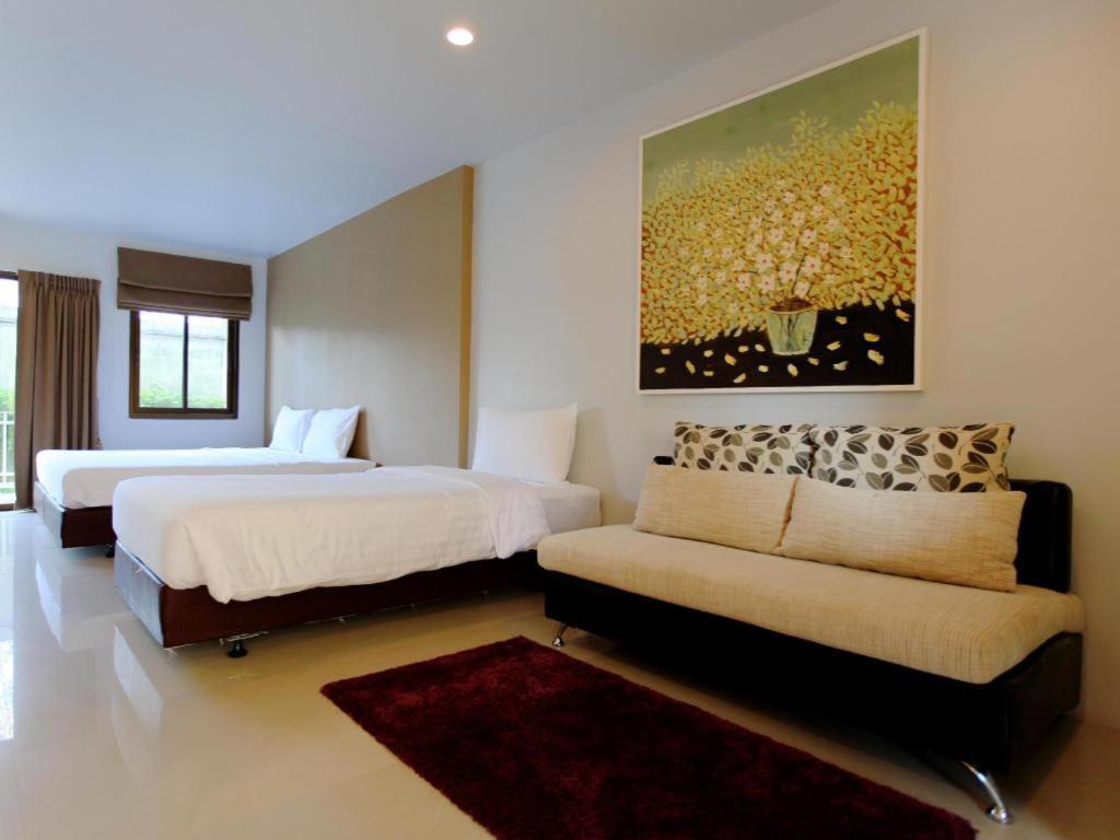 The One Residence Hotel Bangkok Esterno foto